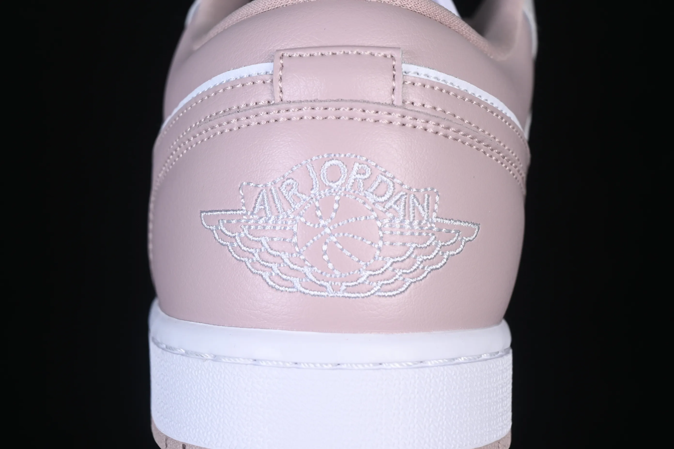 All categories Air Jordan Jordan series basketball shoes Air Jordan 1 Low Air Jordan 1 Low AJ1 Joe 1 rice white powder low-top cultural casual sneakers DC0774-606
